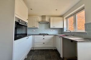 Kitchen- click for photo gallery